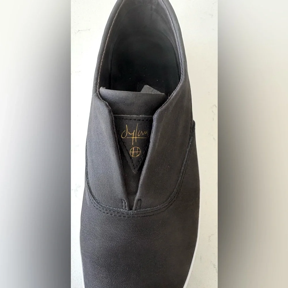 HUF Dylan Slip On Black Leather Skate Shoes White Rubber Size 6 EU 38 Jul 18 - Picture 7 of 9